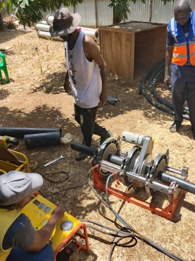 Staff from Bahir Dar Water Supply and Sewerage Service operate pipe fusion equipment during field training, part of the technical capacity-building activities under the Water Operators’ Partnership in Ethiopia.